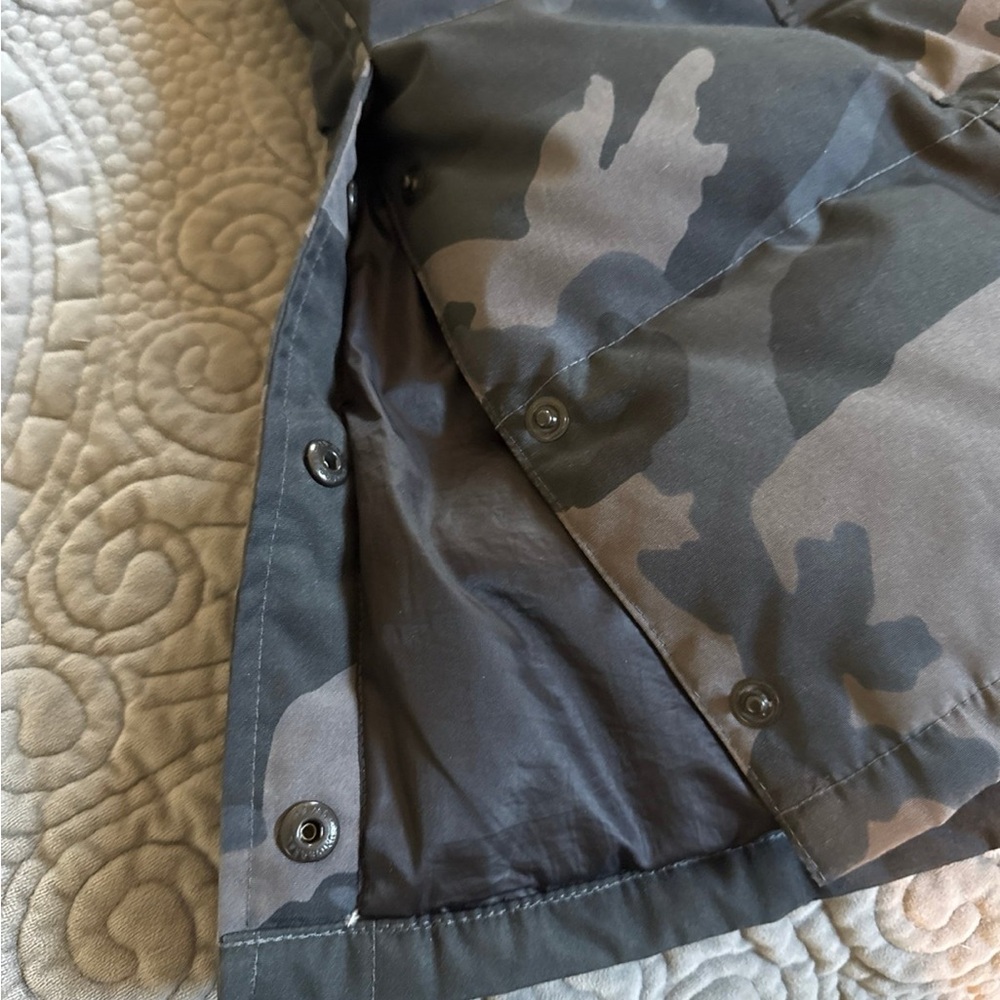 Canada Goose Camouflage Puffer Jacket with Fur Hood - Picture 5 of 8